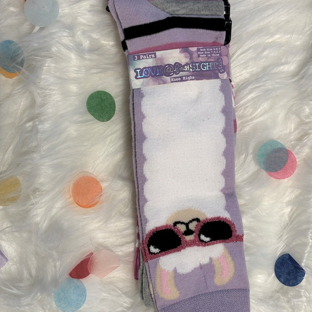 Girls 3 pack knee high socks.